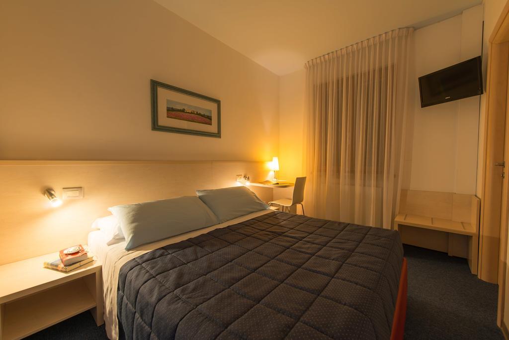Hotel Erika 말세진느 객실 사진